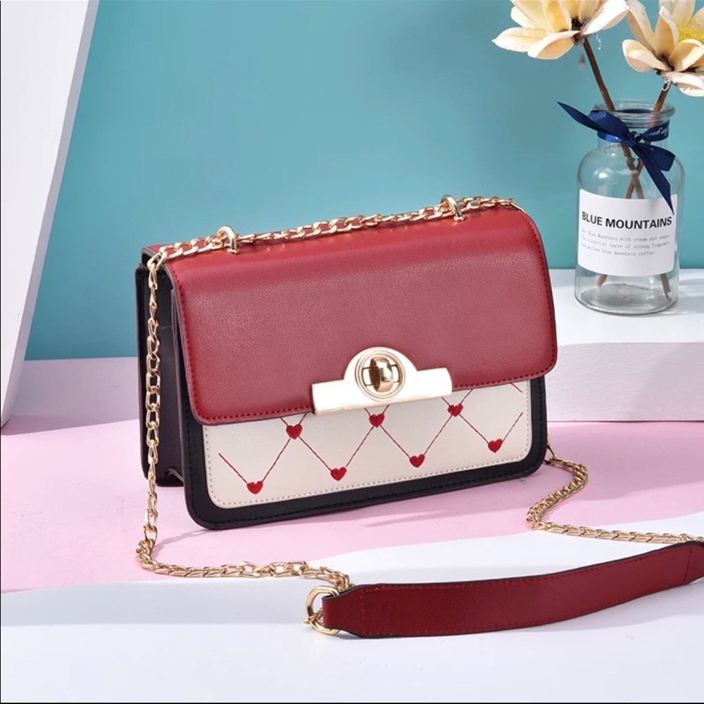 Ladies portable bags